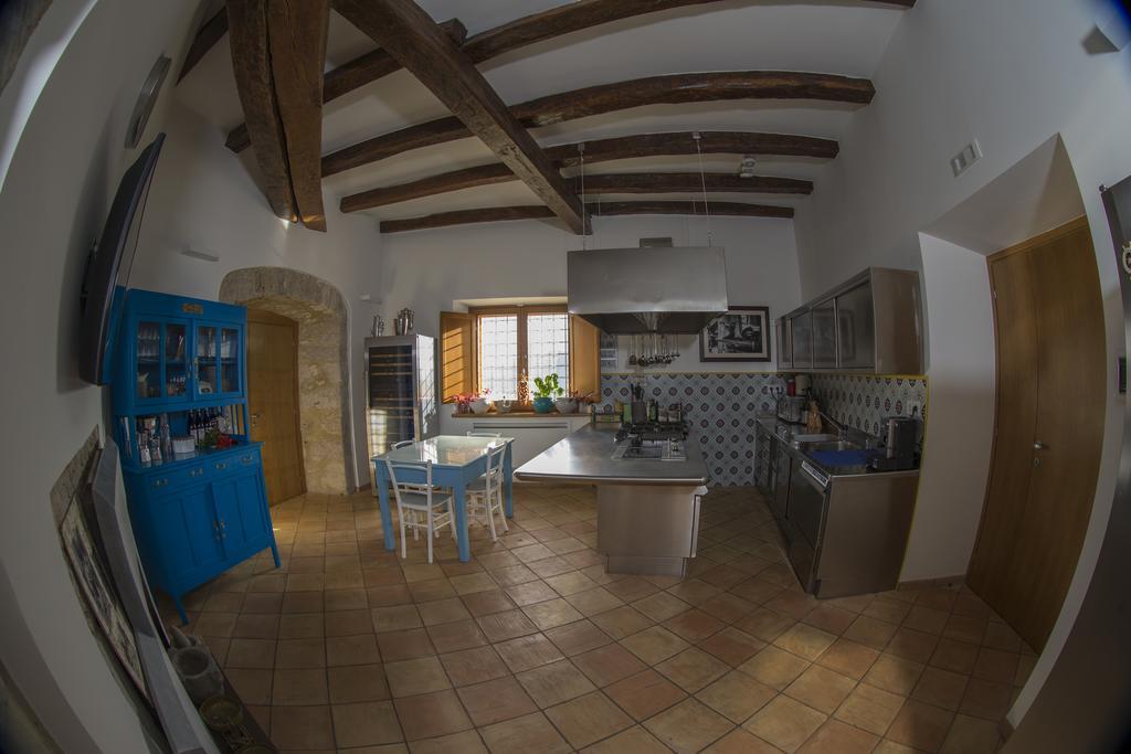 Palazzo Tronconi Villa Arce Bagian luar foto